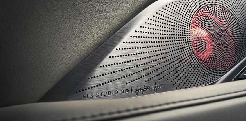 Gros plan d'un haut-parleur à l'intérieur de la cabine du 2022 MDX Type S.